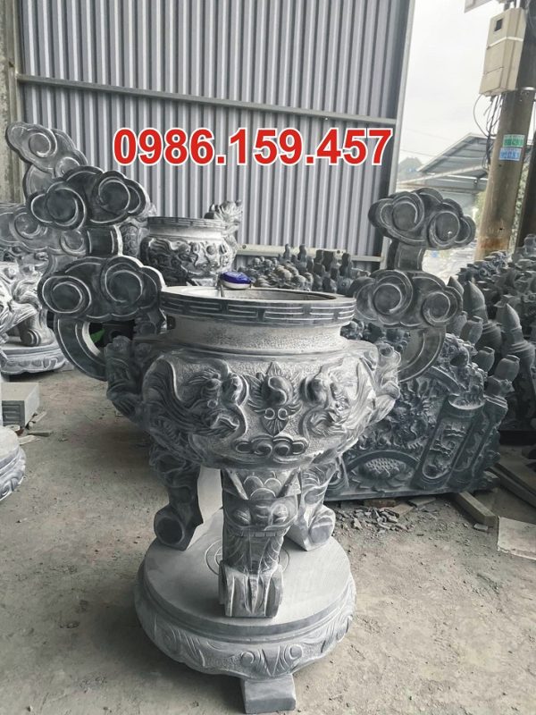 Điêu khắc bia mộ và lư hương bằng đá tự nhiên...